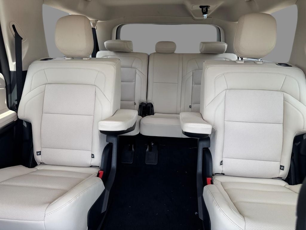 2027 Lincoln Navigator L Premiere
