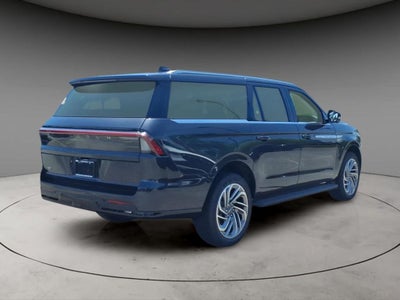 2026 Lincoln Navigator L Premiere