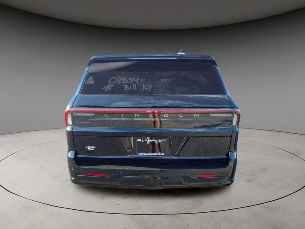 2026 Lincoln Navigator L Premiere