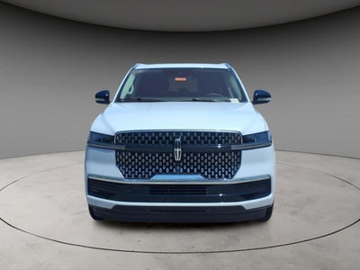 2026 Lincoln Navigator L Premiere