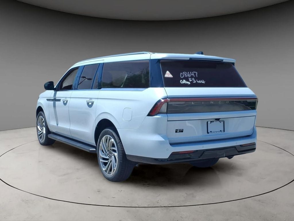2026 Lincoln Navigator L Premiere