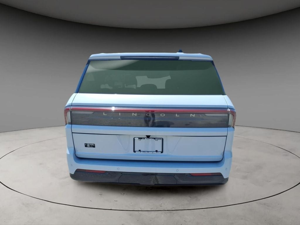 2026 Lincoln Navigator L Premiere