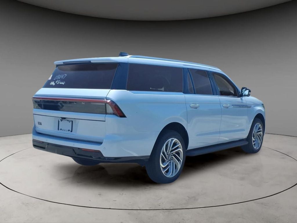2026 Lincoln Navigator L Premiere