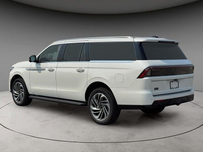 2027 Lincoln Navigator L Premiere