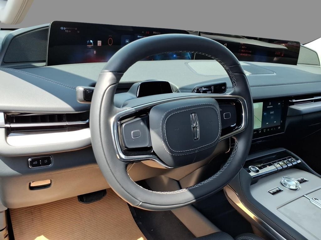 2027 Lincoln Navigator L Premiere