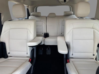 2027 Lincoln Navigator L Premiere