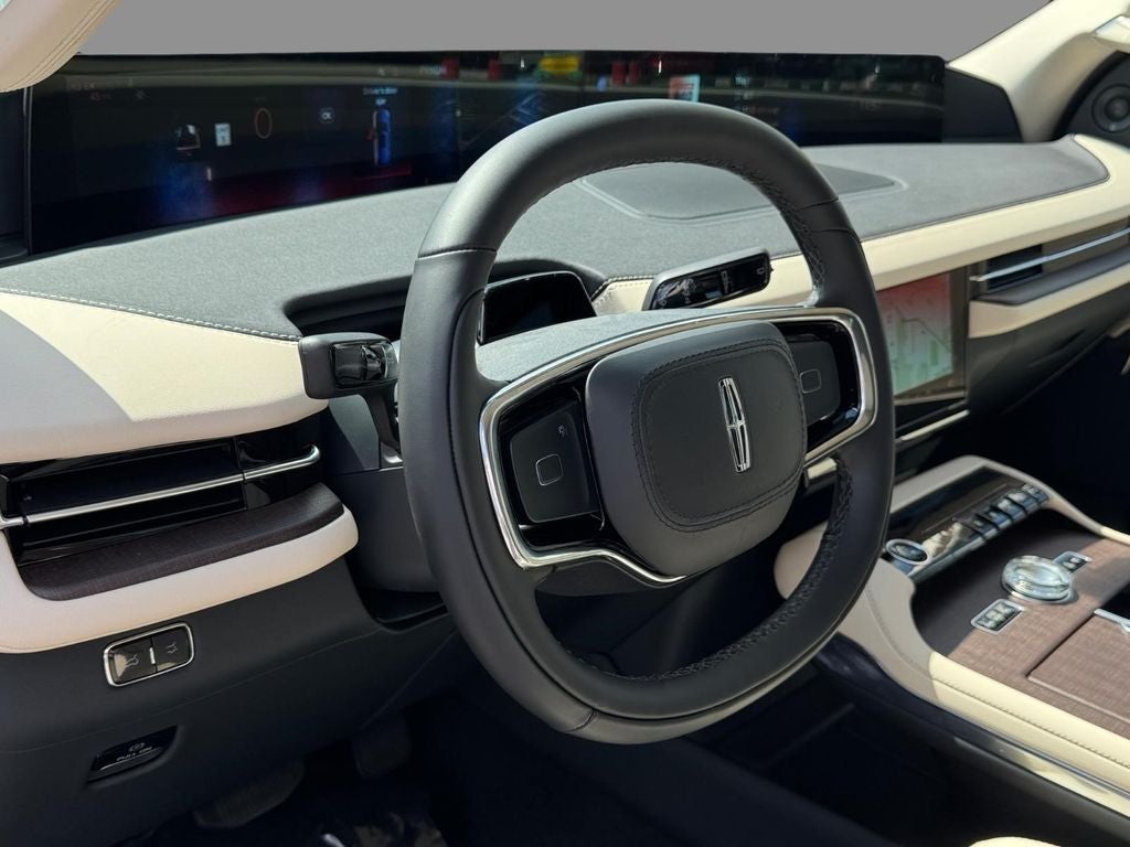 2027 Lincoln Navigator L Premiere