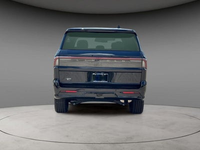 2027 Lincoln Navigator L Premiere