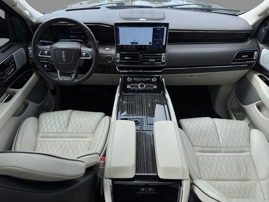 2023 Lincoln Navigator L Black Label