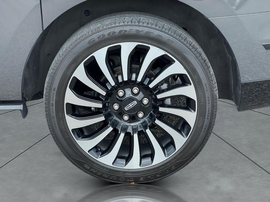 2023 Lincoln Navigator L Black Label