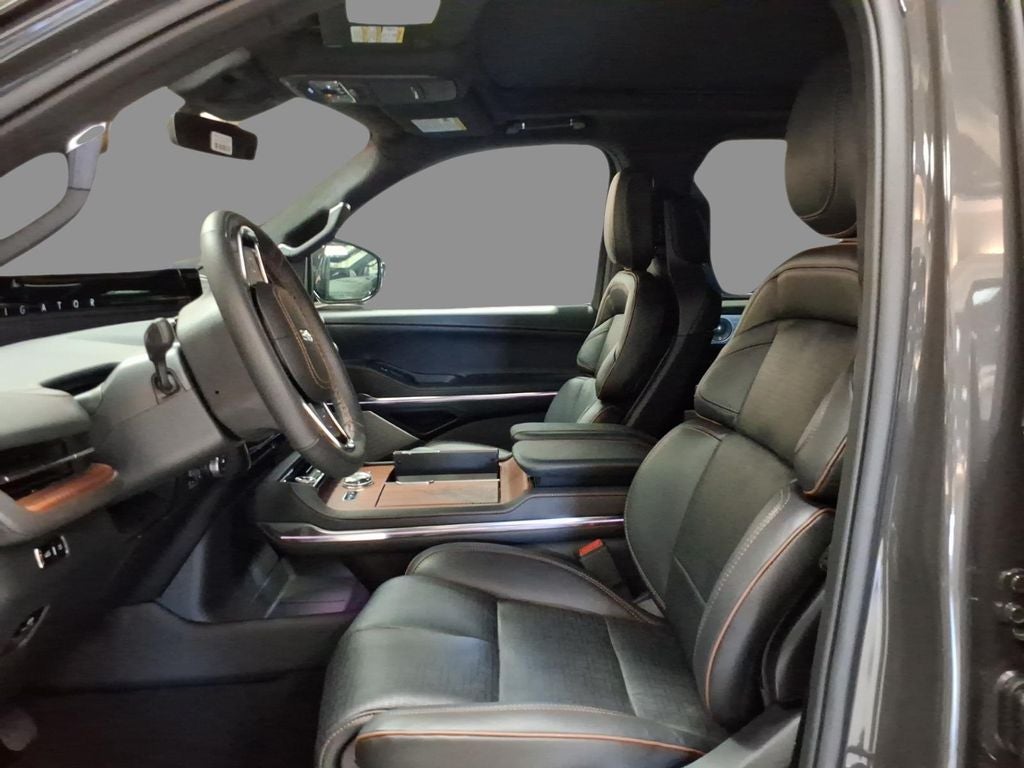 2026 Lincoln Navigator L Black Label