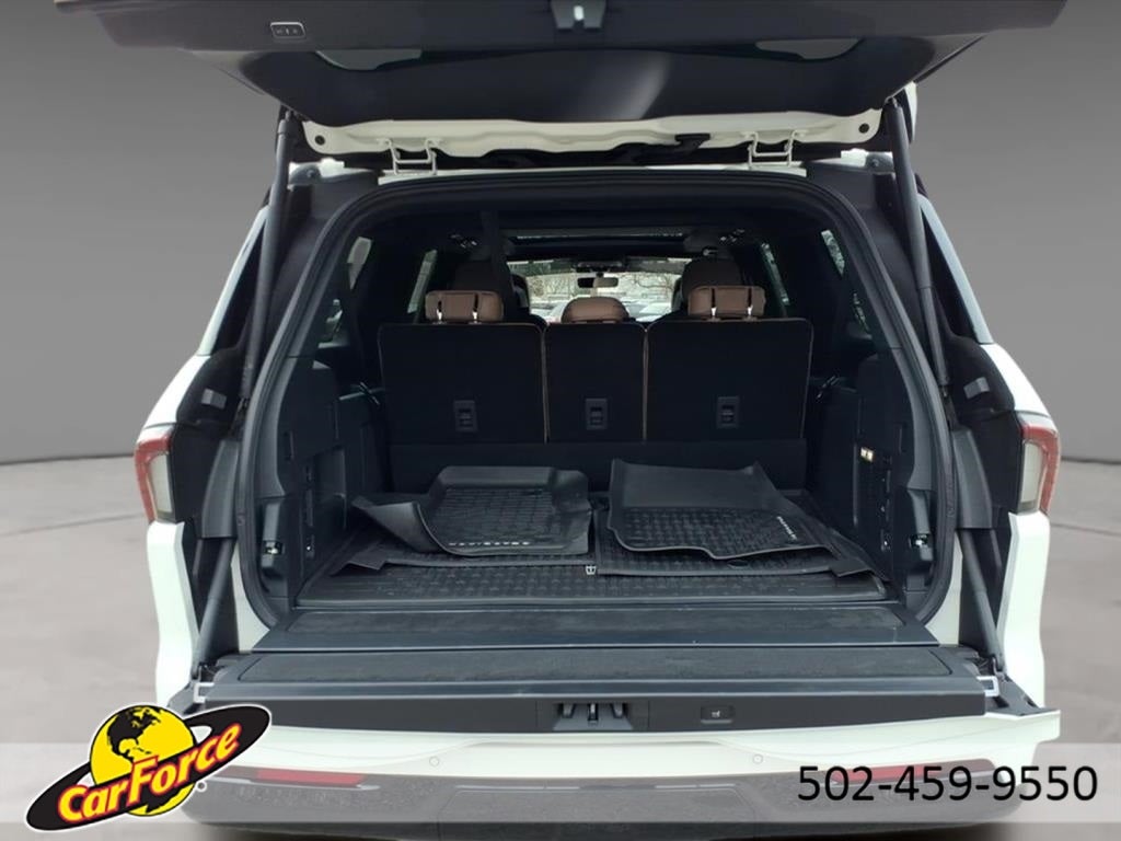 2025 Lincoln Navigator L Black Label