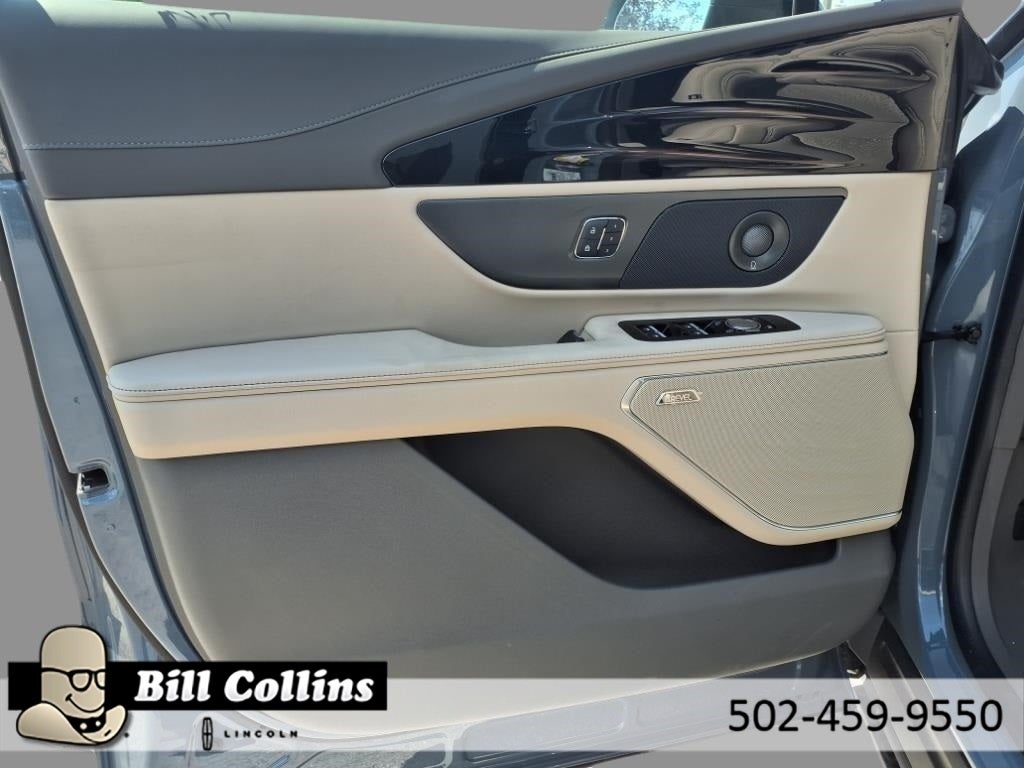 2025 Lincoln Nautilus Reserve