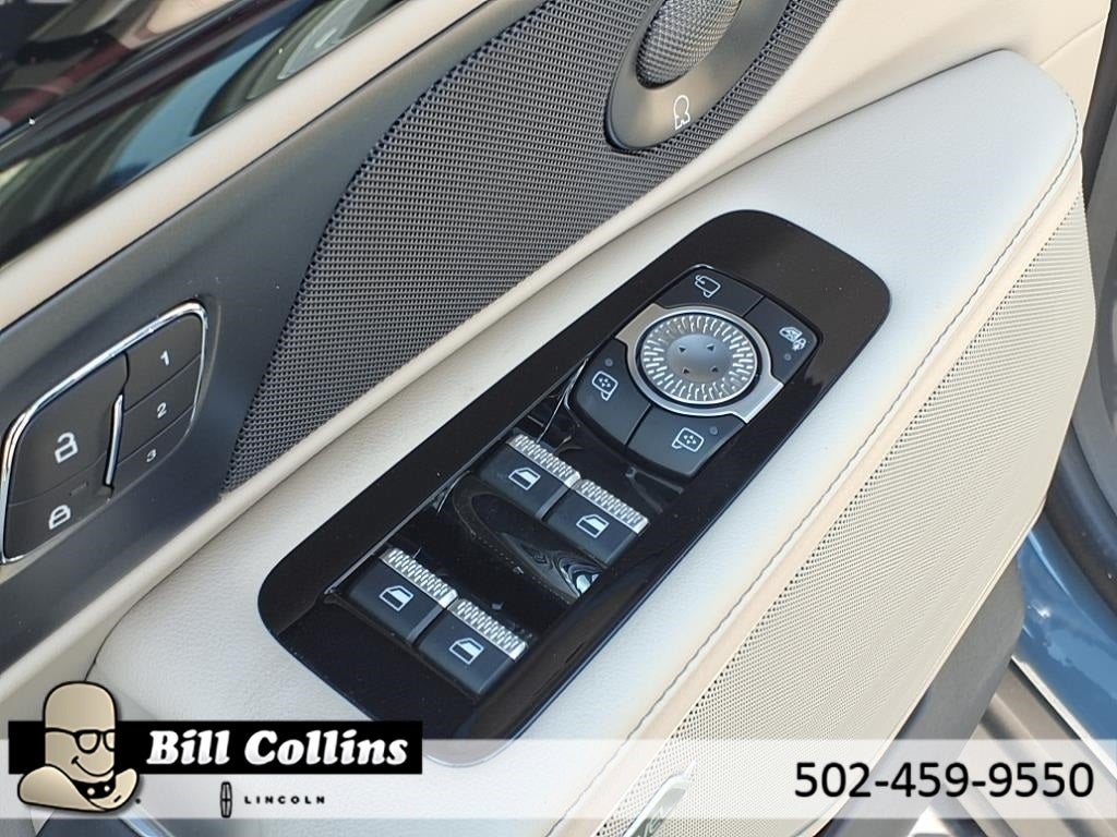 2025 Lincoln Nautilus Reserve