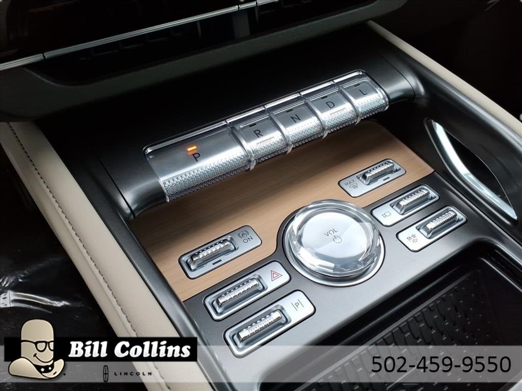 2025 Lincoln Nautilus Reserve