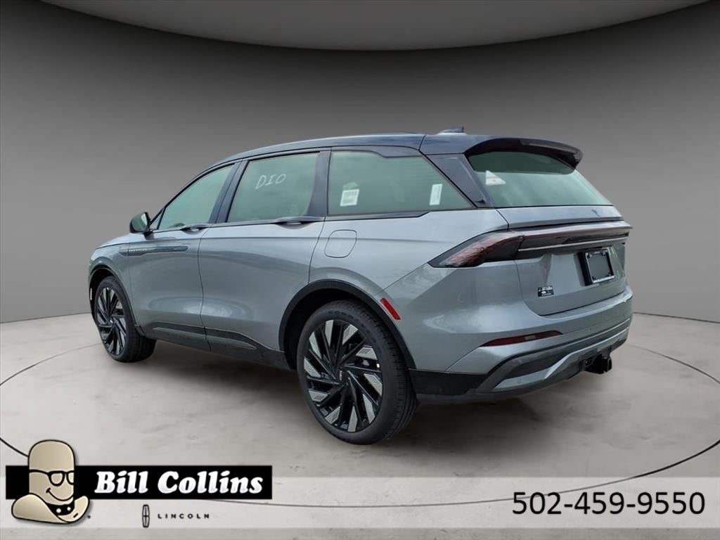 2025 Lincoln Nautilus Reserve