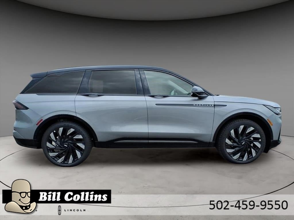 2025 Lincoln Nautilus Reserve