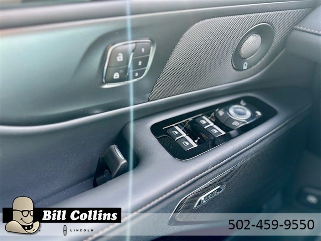 2025 Lincoln Nautilus Reserve