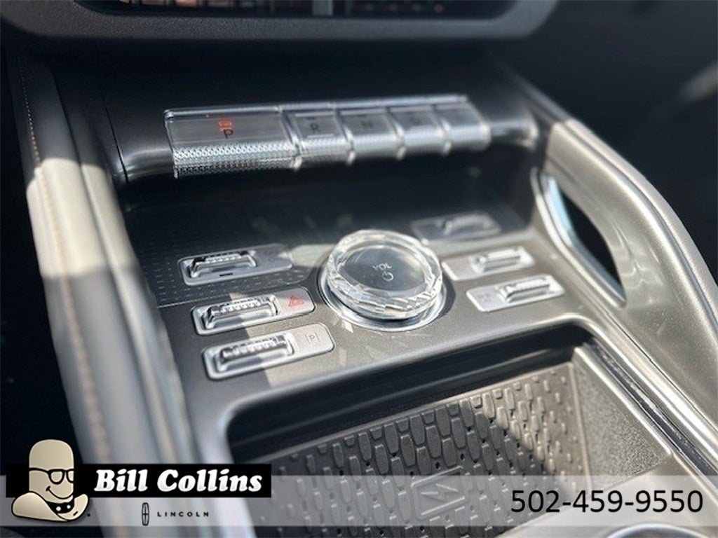 2025 Lincoln Nautilus Reserve