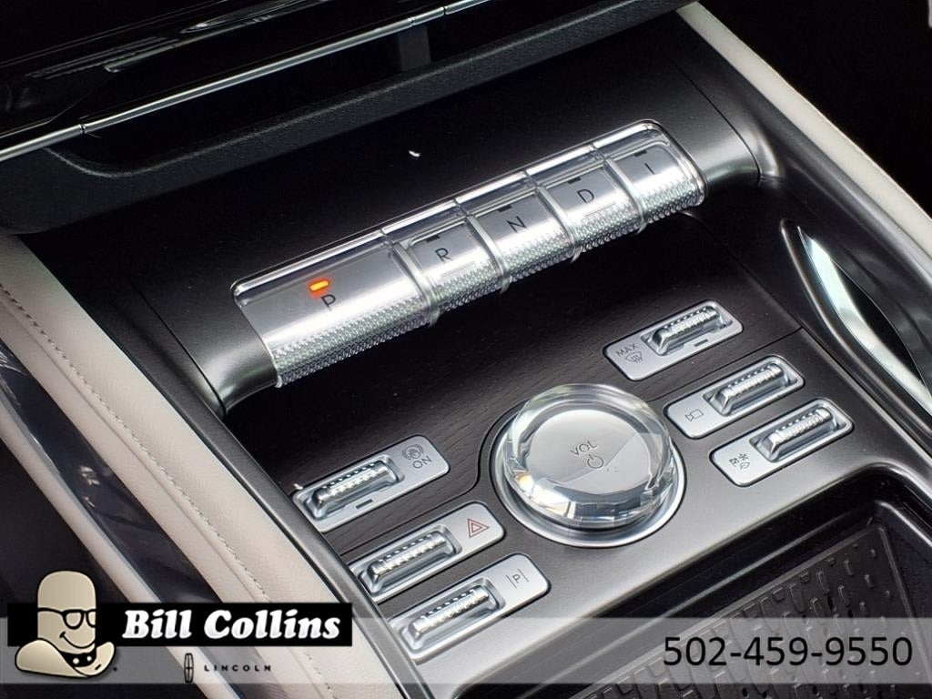 2025 Lincoln Nautilus Reserve