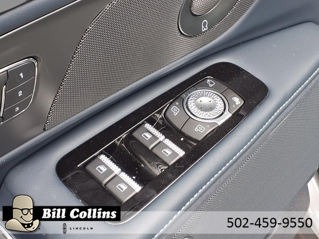 2025 Lincoln Nautilus Reserve