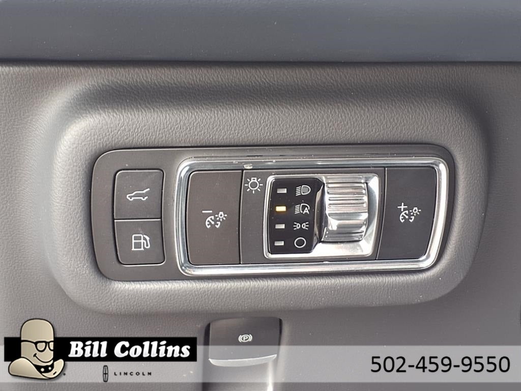 2025 Lincoln Nautilus Reserve