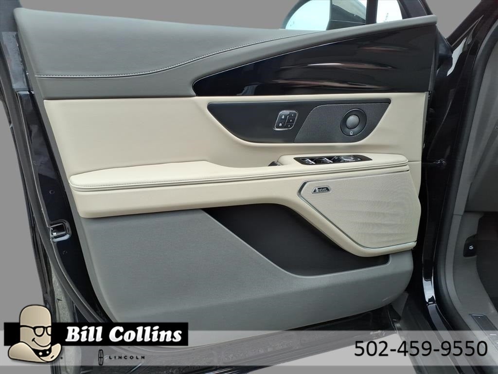 2025 Lincoln Nautilus Reserve