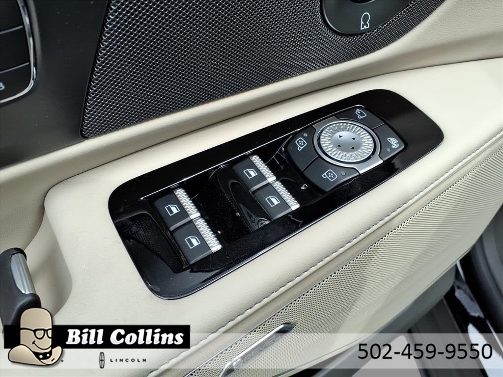 2025 Lincoln Nautilus Reserve