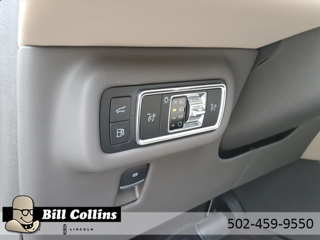 2025 Lincoln Nautilus Reserve