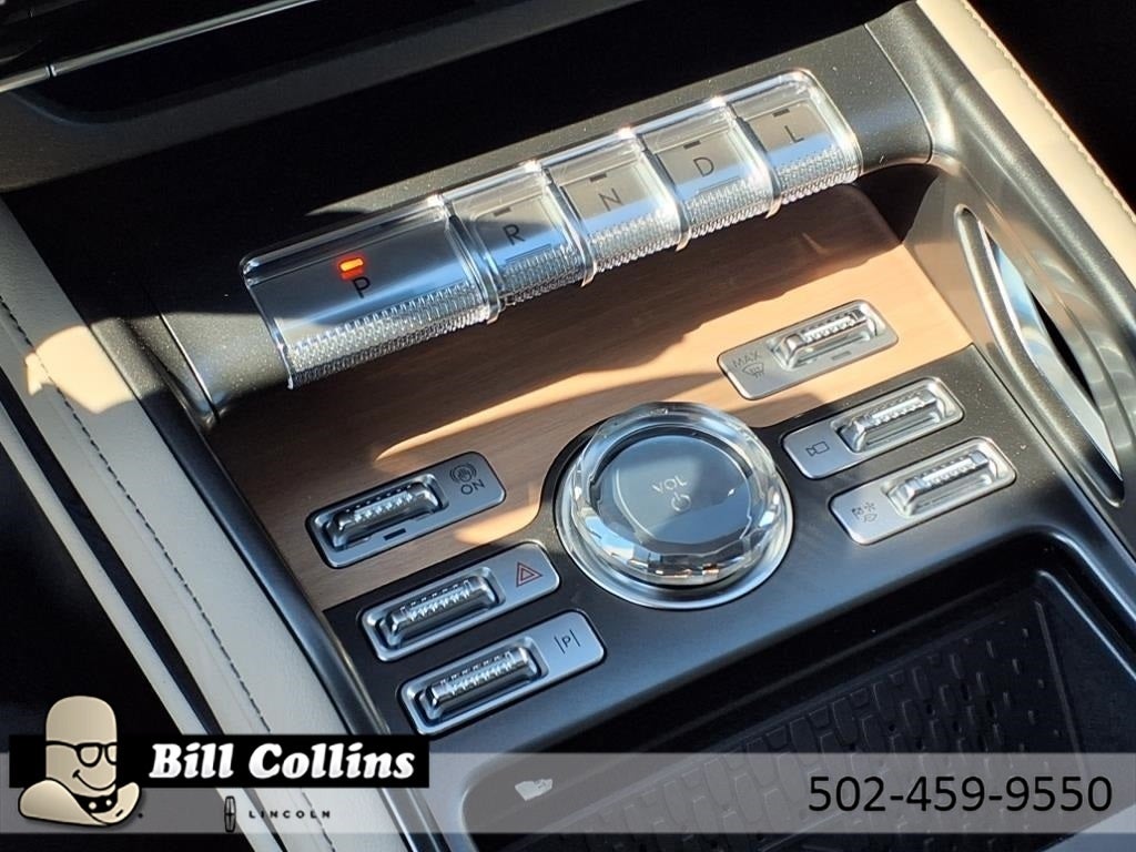 2025 Lincoln Nautilus Reserve