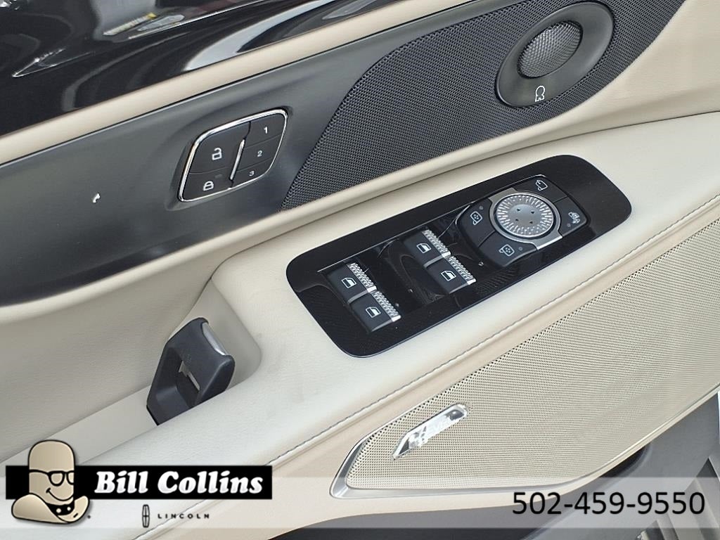 2025 Lincoln Nautilus Reserve