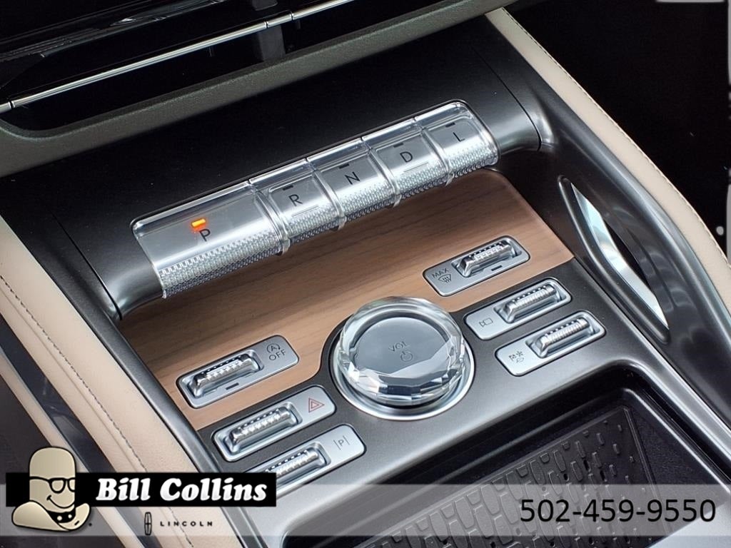 2025 Lincoln Nautilus Reserve