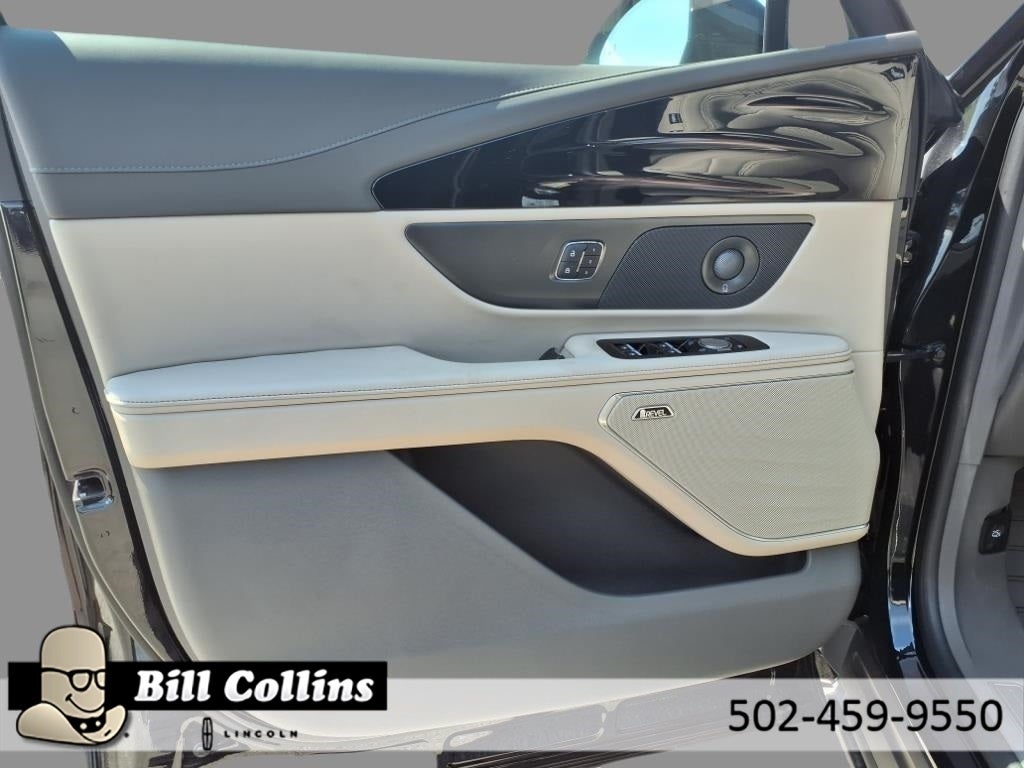 2025 Lincoln Nautilus Reserve