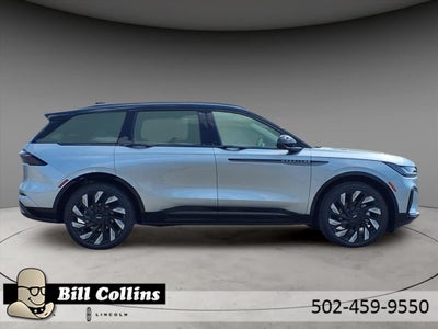 2025 Lincoln Nautilus Reserve