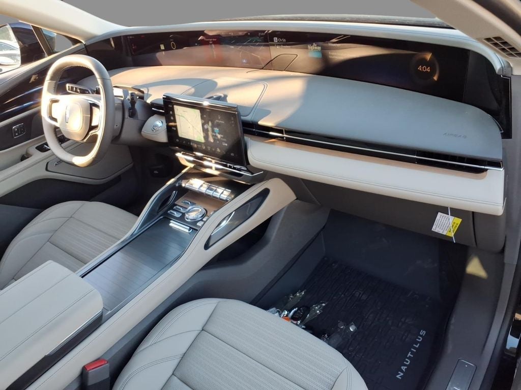 2025 Lincoln Nautilus Reserve