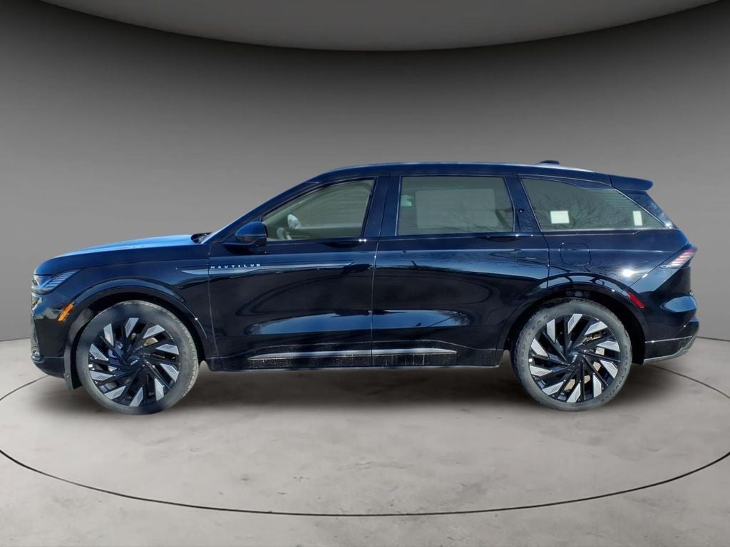 2025 Lincoln Nautilus Reserve