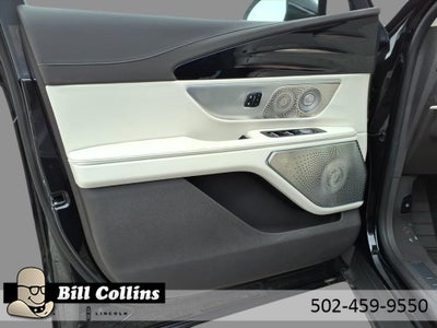 2025 Lincoln Nautilus Black Label