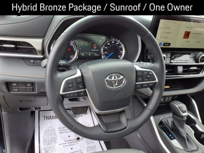 2023 Toyota Highlander Hybrid Bronze Edition