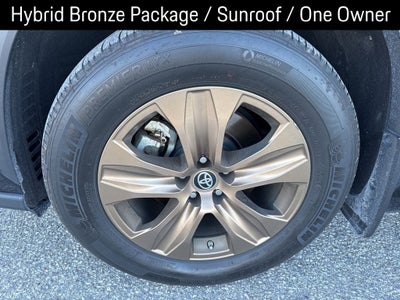 2023 Toyota Highlander Hybrid Bronze Edition