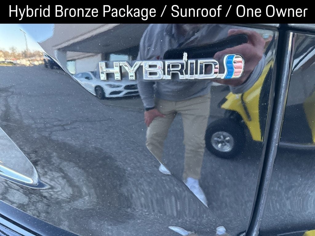 2023 Toyota Highlander Hybrid Bronze Edition