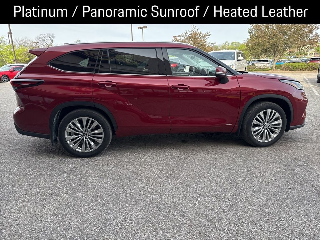 2025 Toyota Highlander Hybrid Platinum