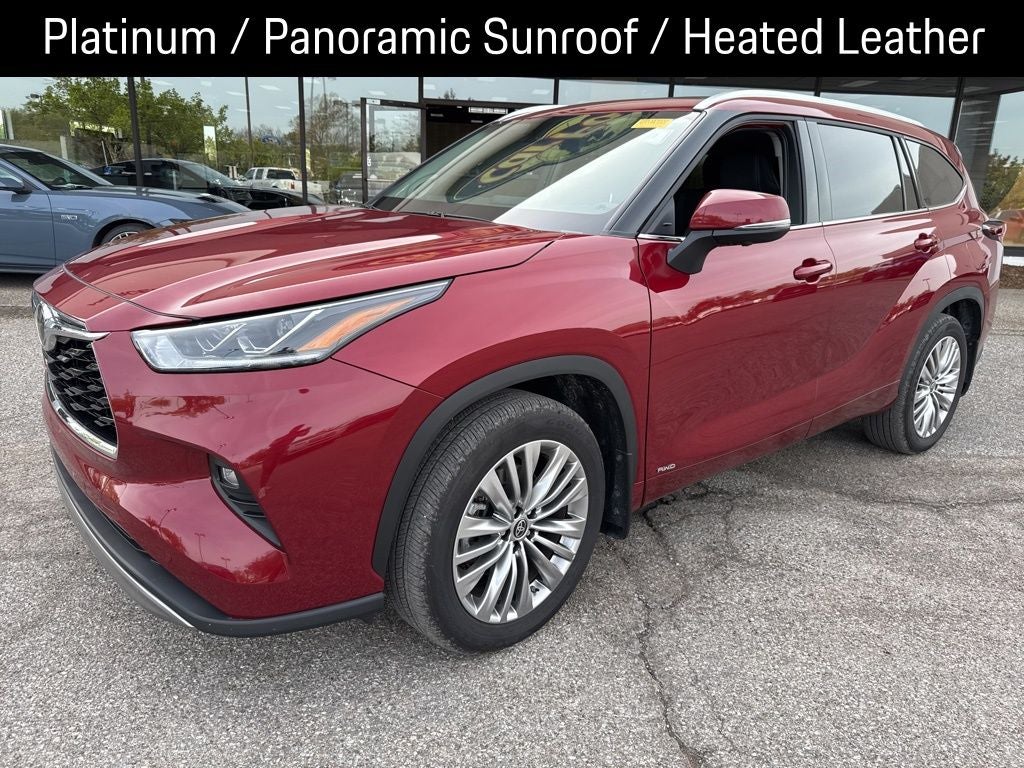 2025 Toyota Highlander Hybrid Platinum