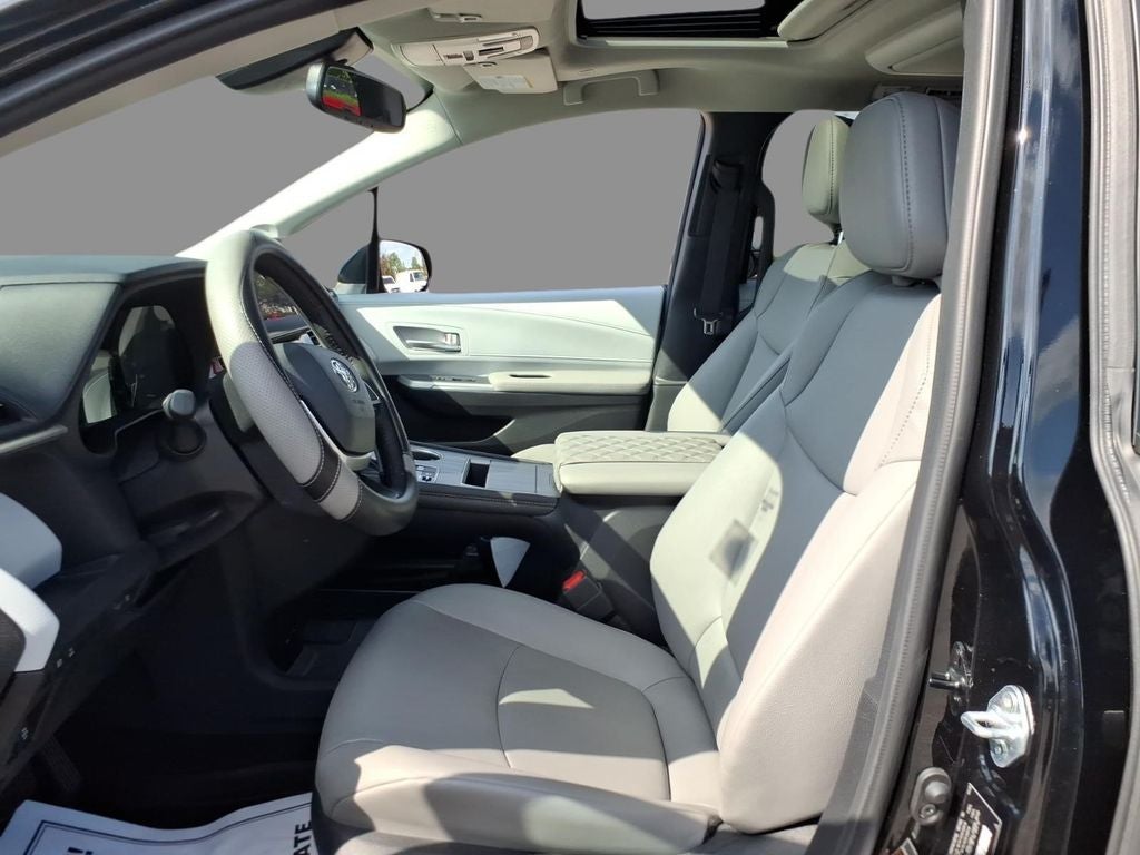 2026 Toyota Sienna XLE 7 Passenger