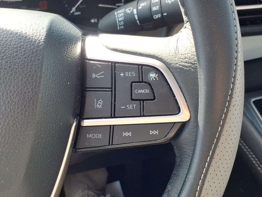 2026 Toyota Sienna XLE 7 Passenger