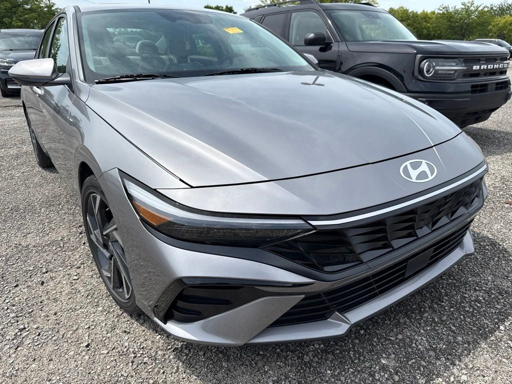 2025 Hyundai Elantra Limited