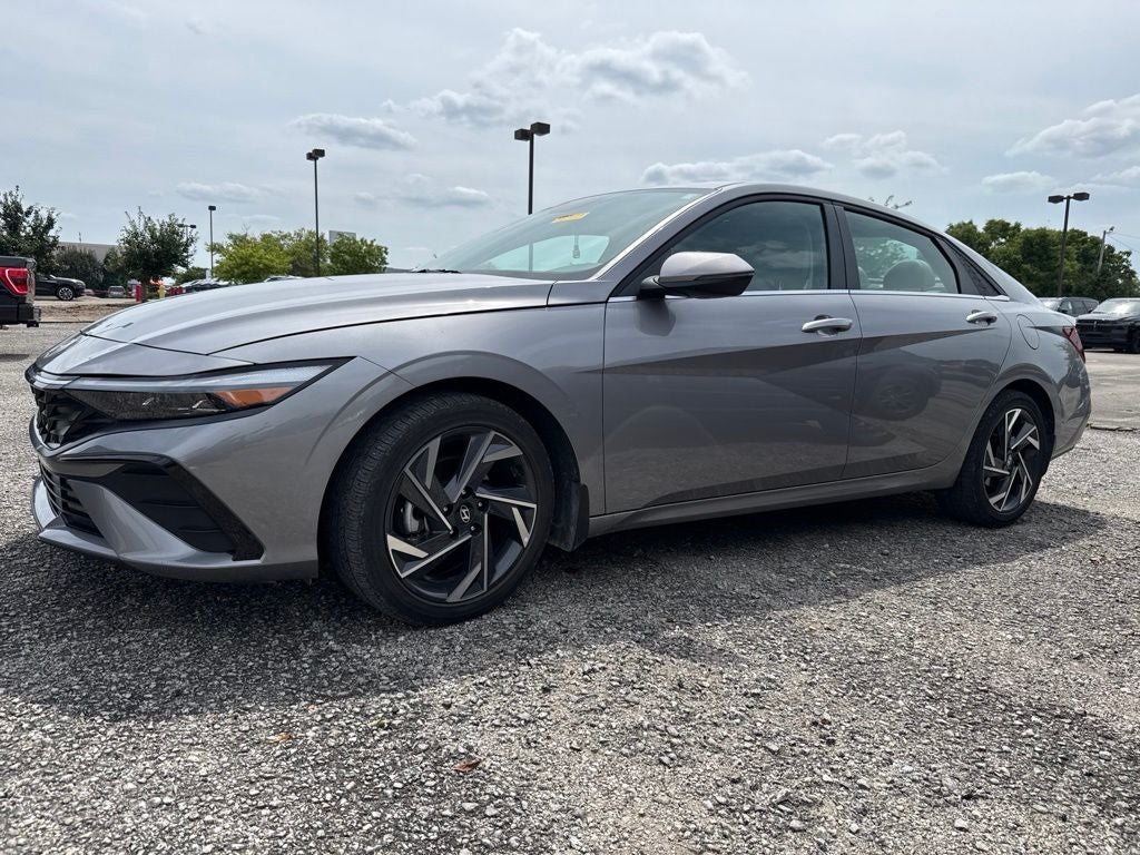 2025 Hyundai Elantra Limited