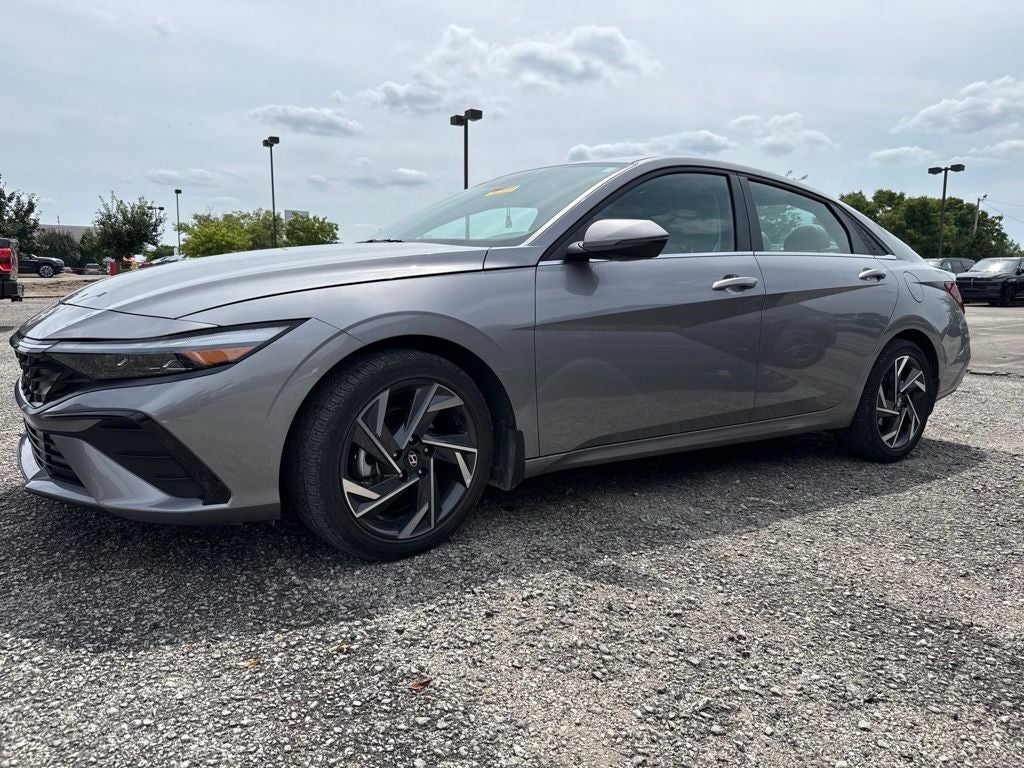 2025 Hyundai Elantra Limited