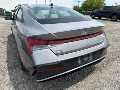 2025 Hyundai Elantra Limited