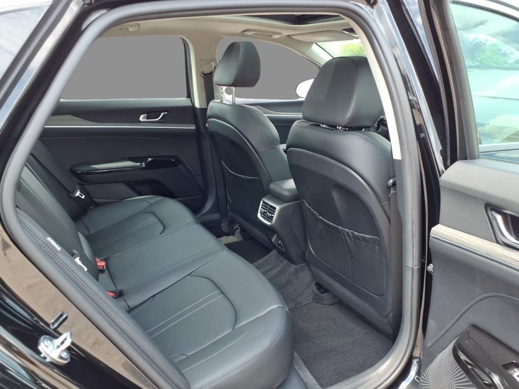 2025 Kia K5 EX