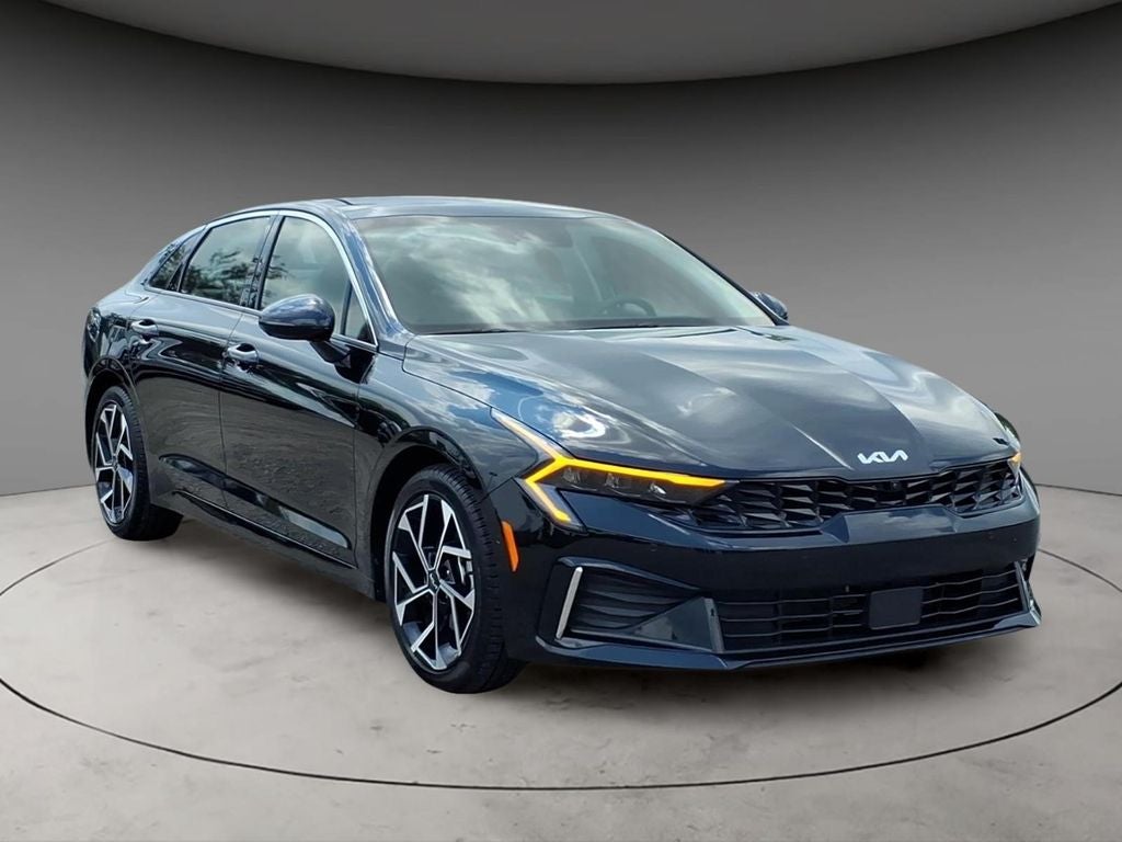 2025 Kia K5 EX